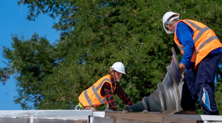 Expert Emergency Roof Repairs services in Endicott, NY